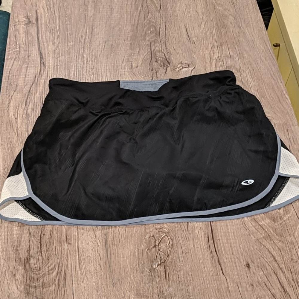 Champion skorts with key pocket Medium